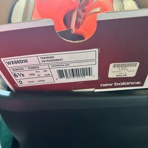 New balance woman training shoes